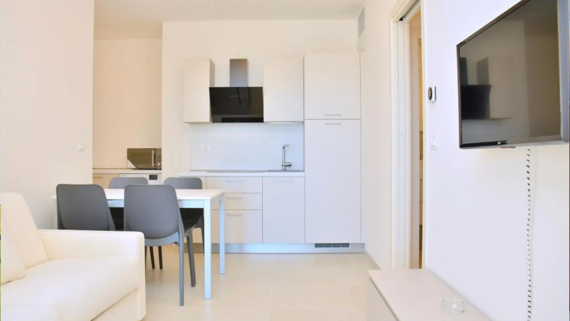 Beautiful Apartment Lighted By The Sun - Beahost Bibione